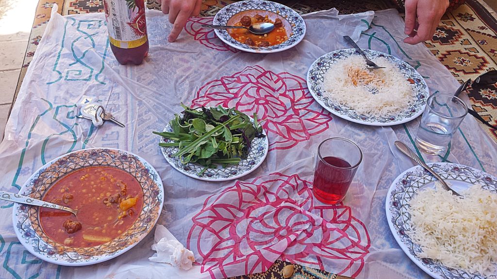 varzaneh desert