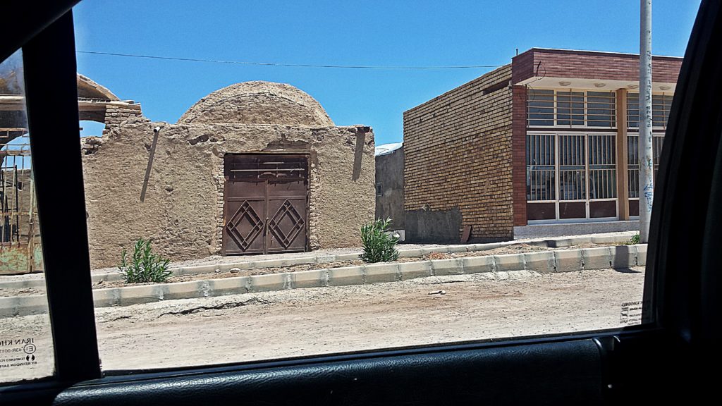 varzaneh desert