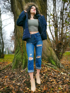 femme luxe finery