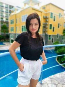 blogger collab