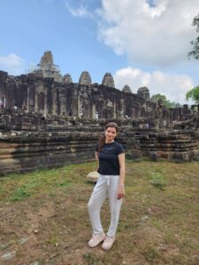Travel pregnant to Cambodia - Bayon Temple