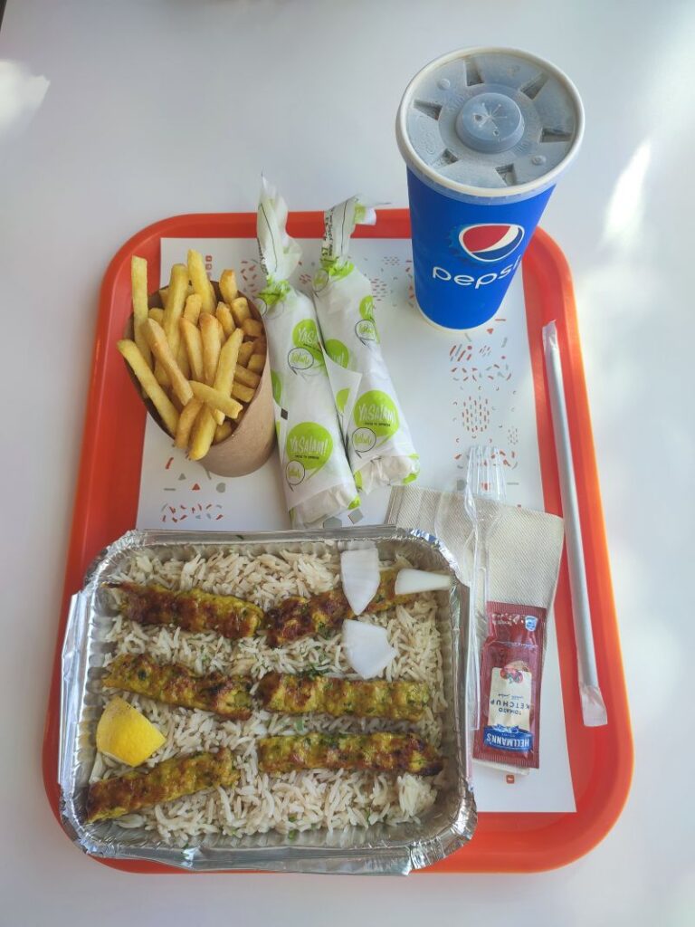 Where to eat in Manama? Food Court at the Avenues Mall
